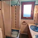 Spacieux Au Pied Des Pistes A - Fr-1-814-87