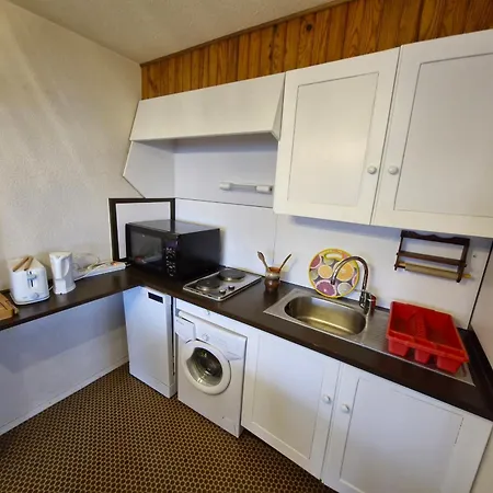 Spacieux Au Pied Des Pistes A Super - Fr-1-814-87 Besse-et-Saint-Anastaise